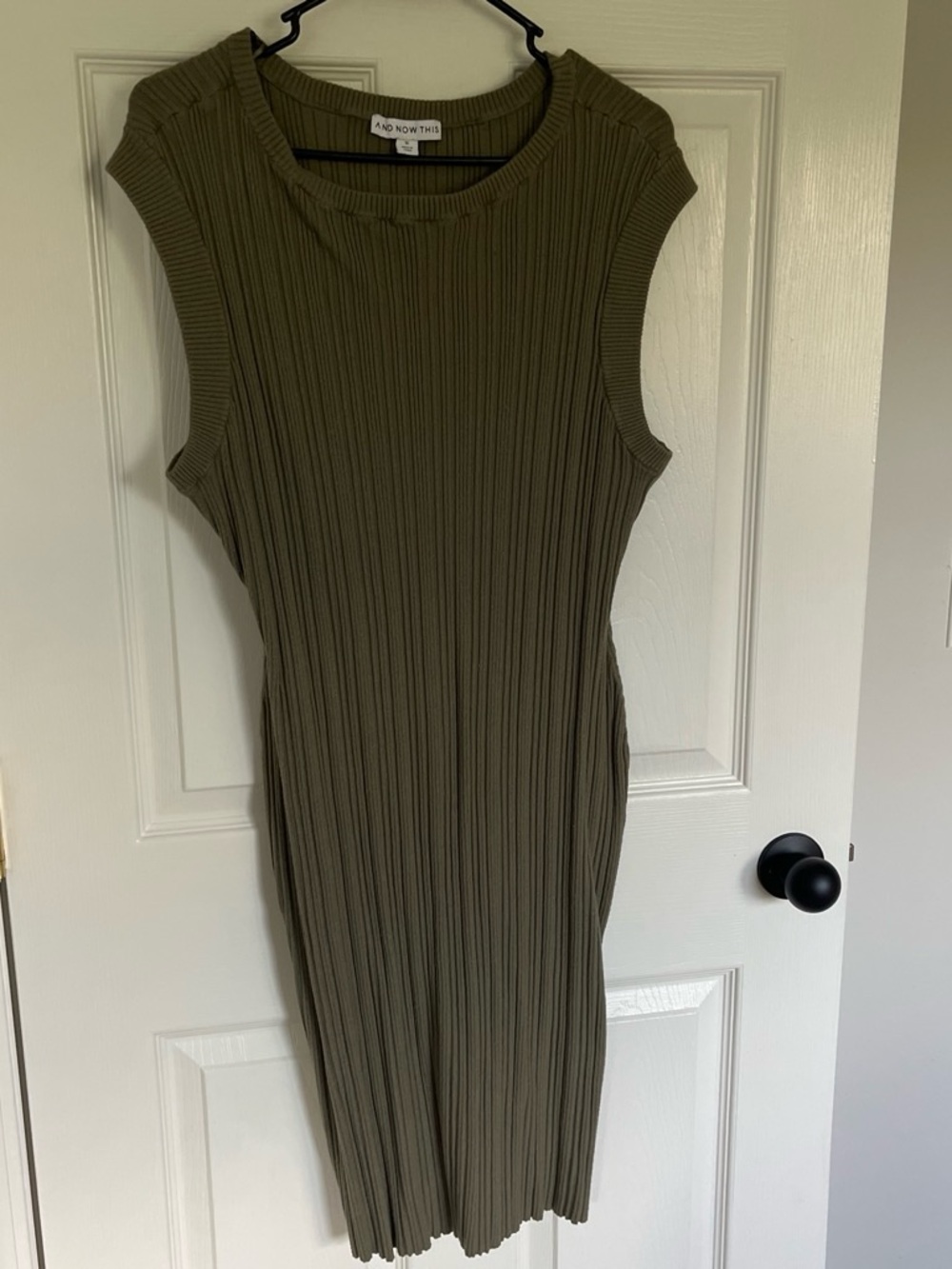 And Now This (from Macy’s) sweater sleeveless ribbed midi dress. Size 1X.